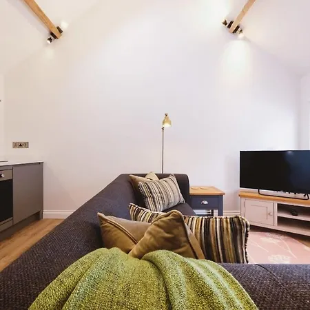 The Hay Barn - Hopewell